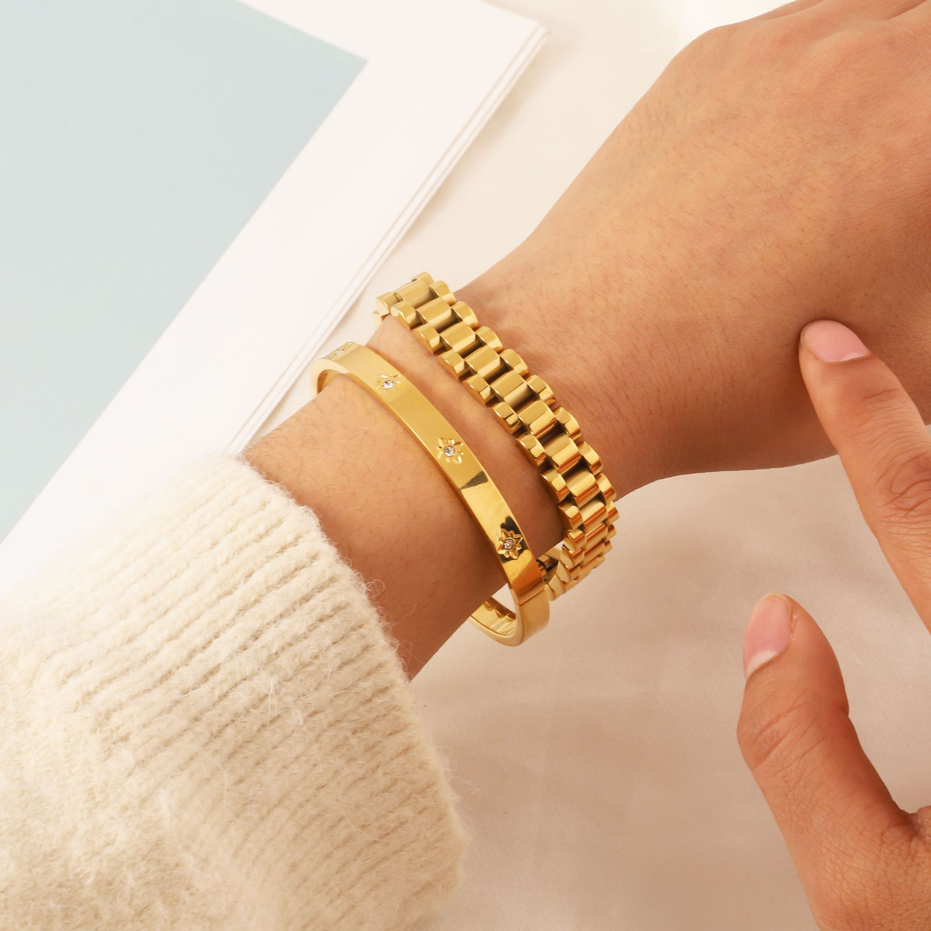 The Wholesale of the New 12MM  - Ceramic Link Bracelet ulasan dan harga